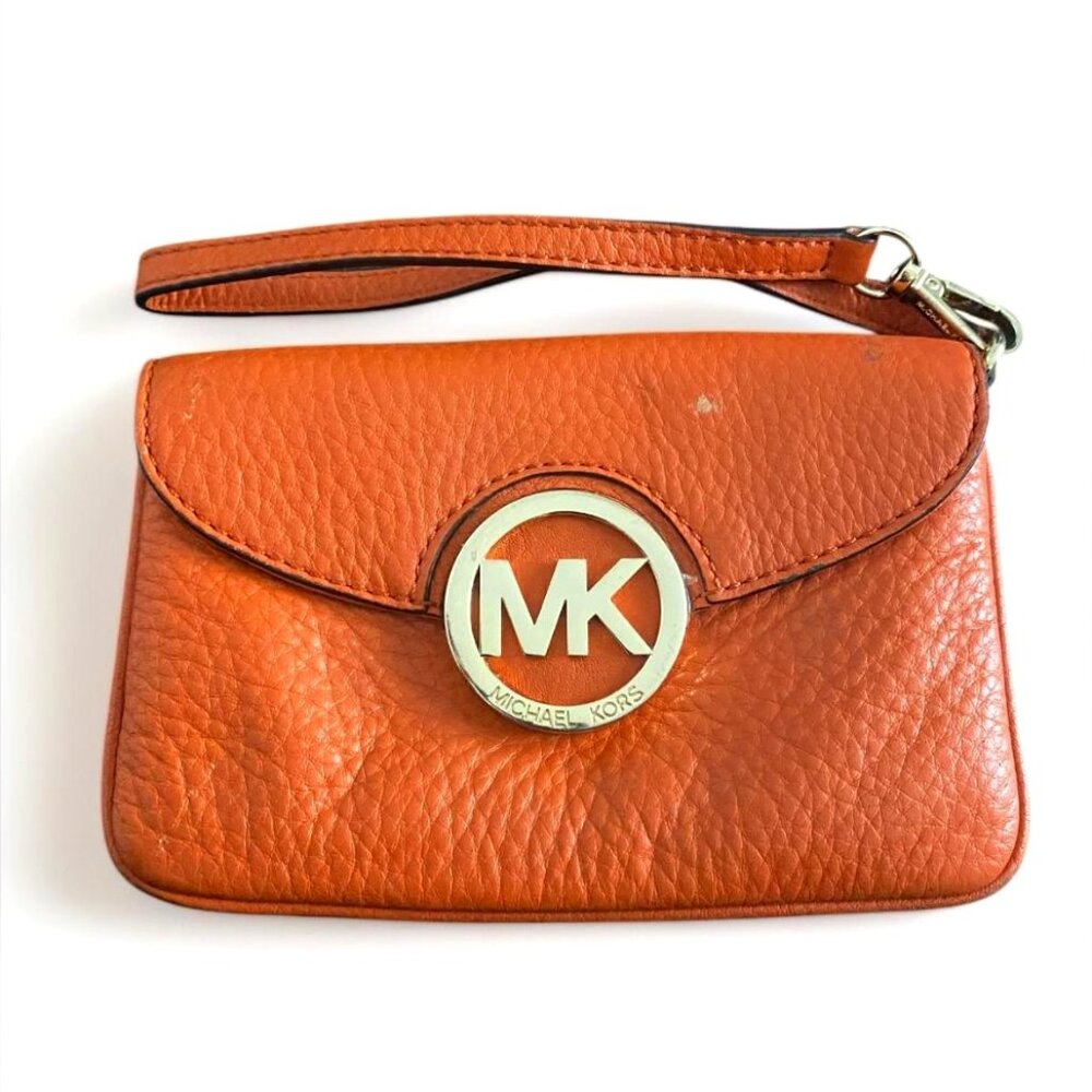 MICHAEL KORS SOFT PEBBLED GENUINE LEATHER MK LOGO WRISTLET in Tangerine